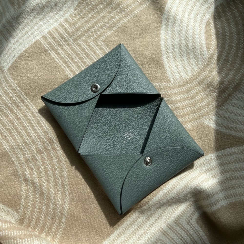 Hermes Evercolor Calvi Card Case Vert Amande